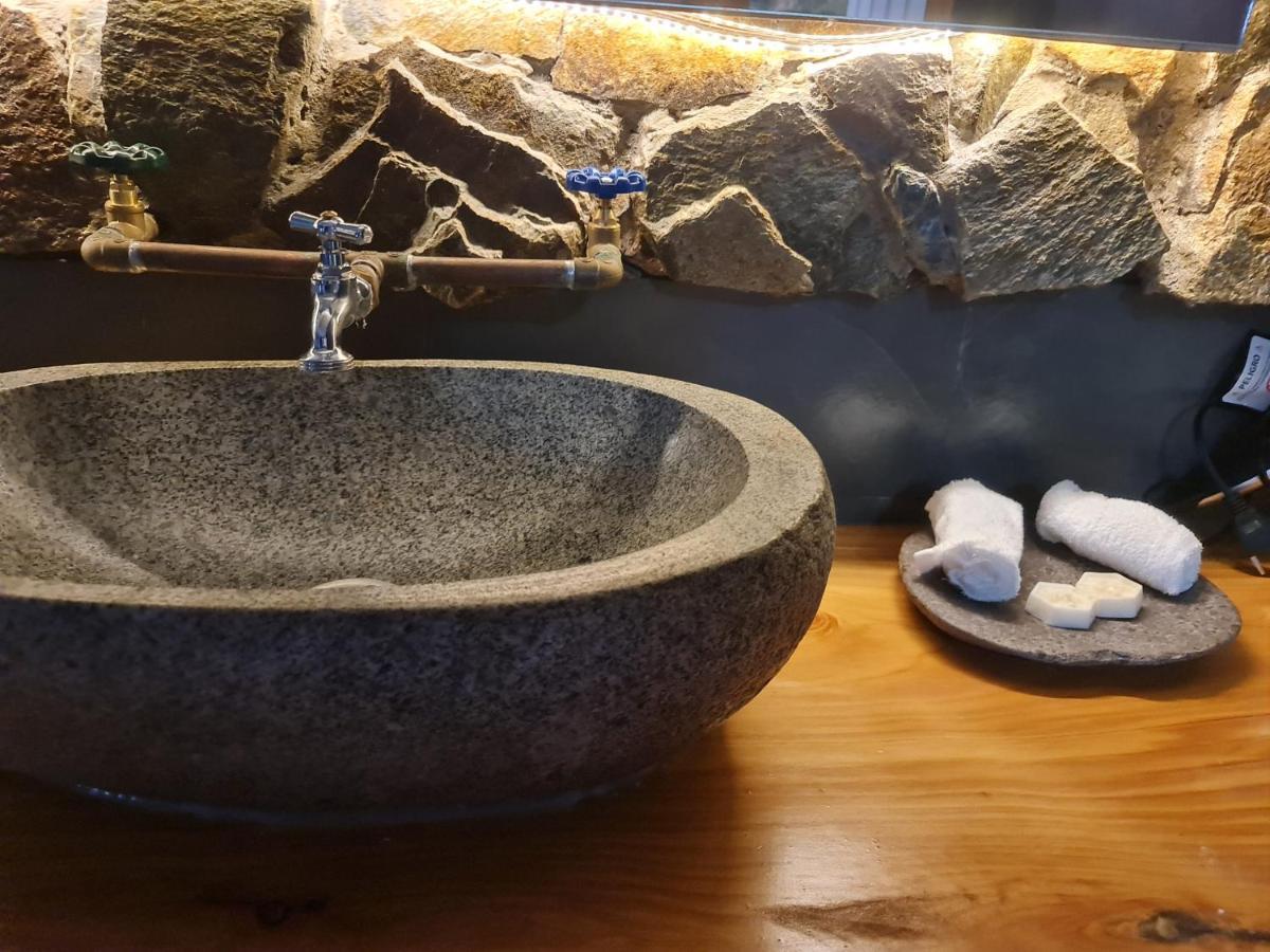 Hotel Boutique Tierra De Islas Chiloe Castro Bagian luar foto