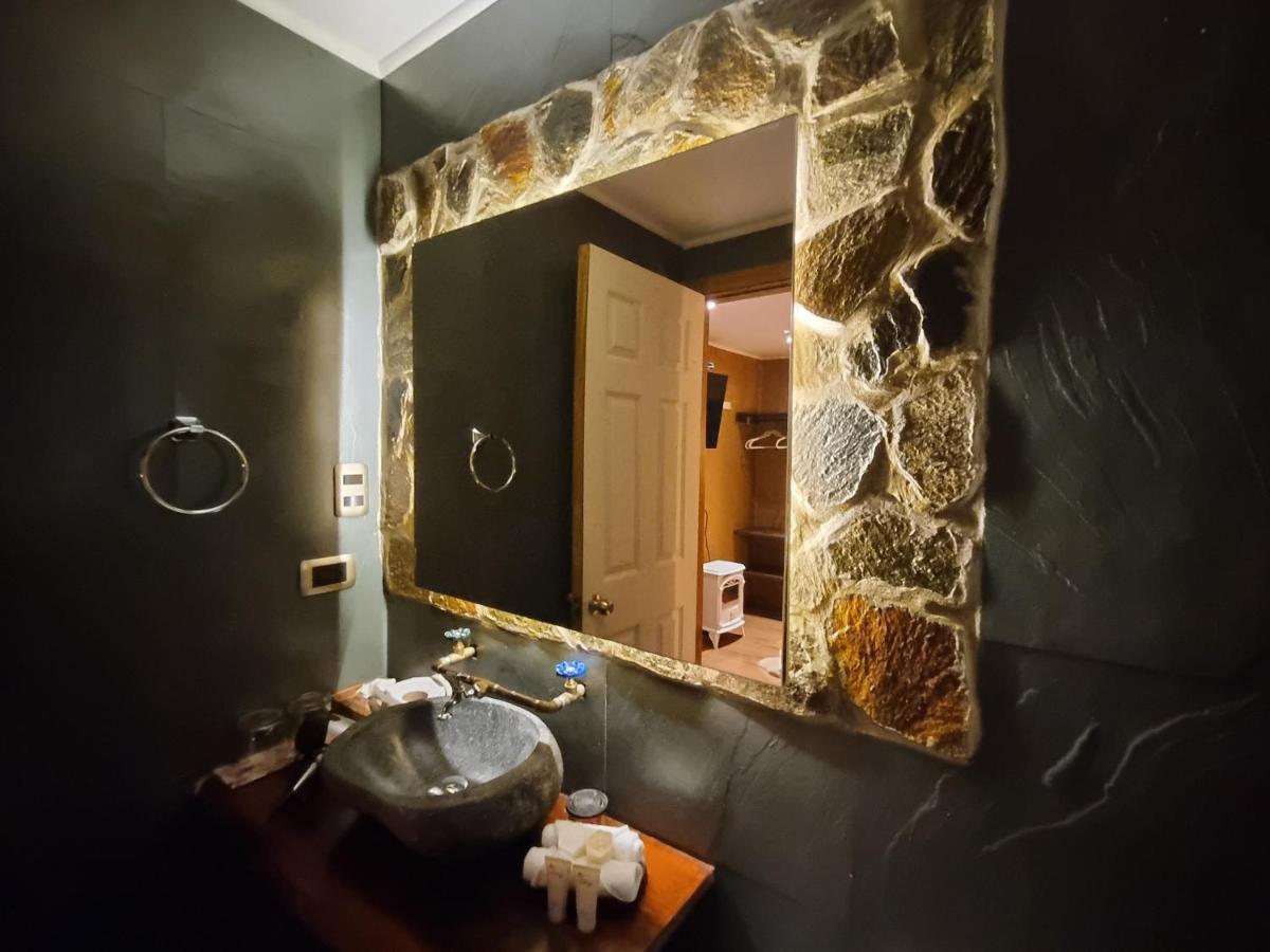Hotel Boutique Tierra De Islas Chiloe Castro Bagian luar foto