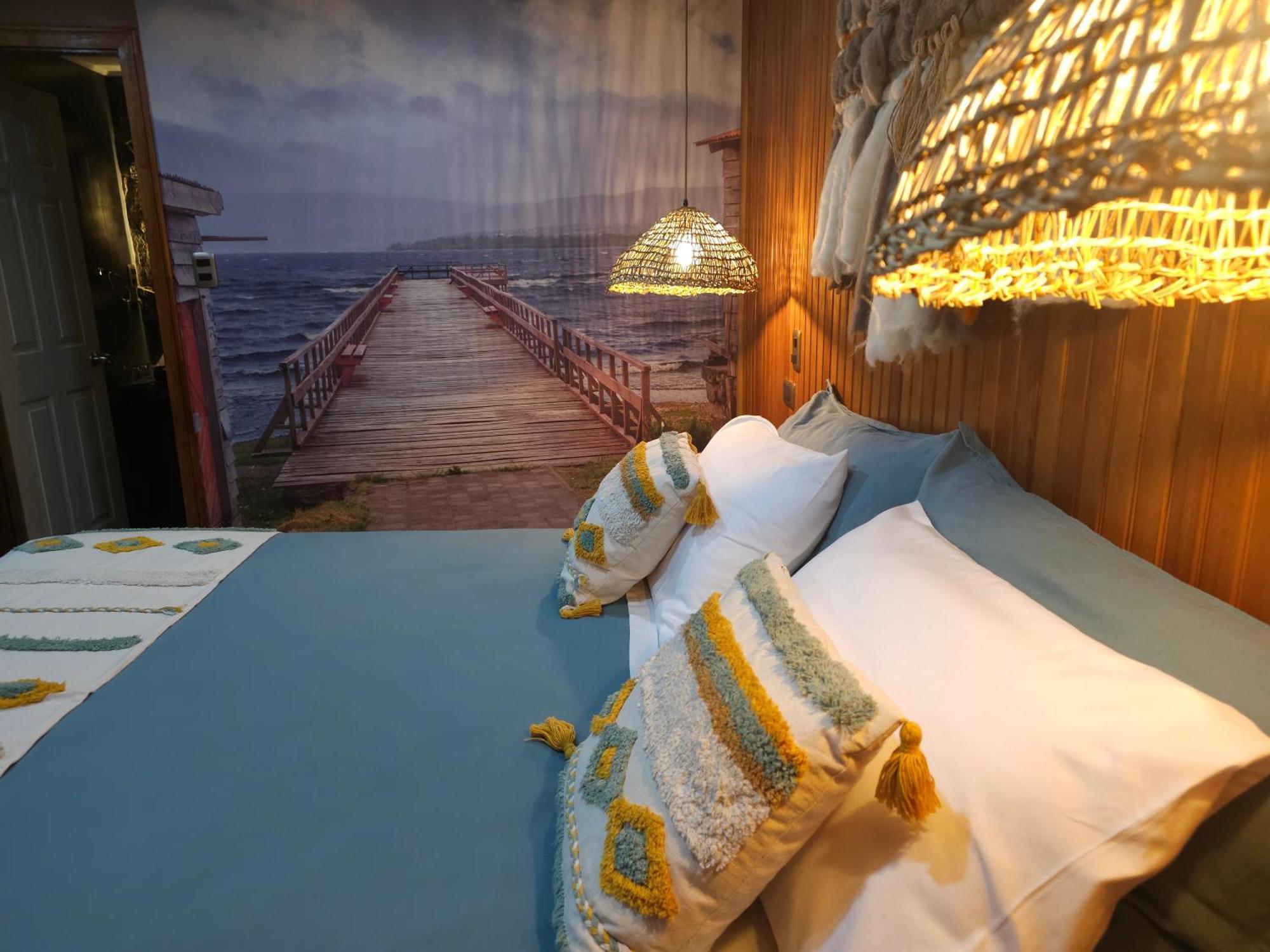 Hotel Boutique Tierra De Islas Chiloe Castro Bagian luar foto
