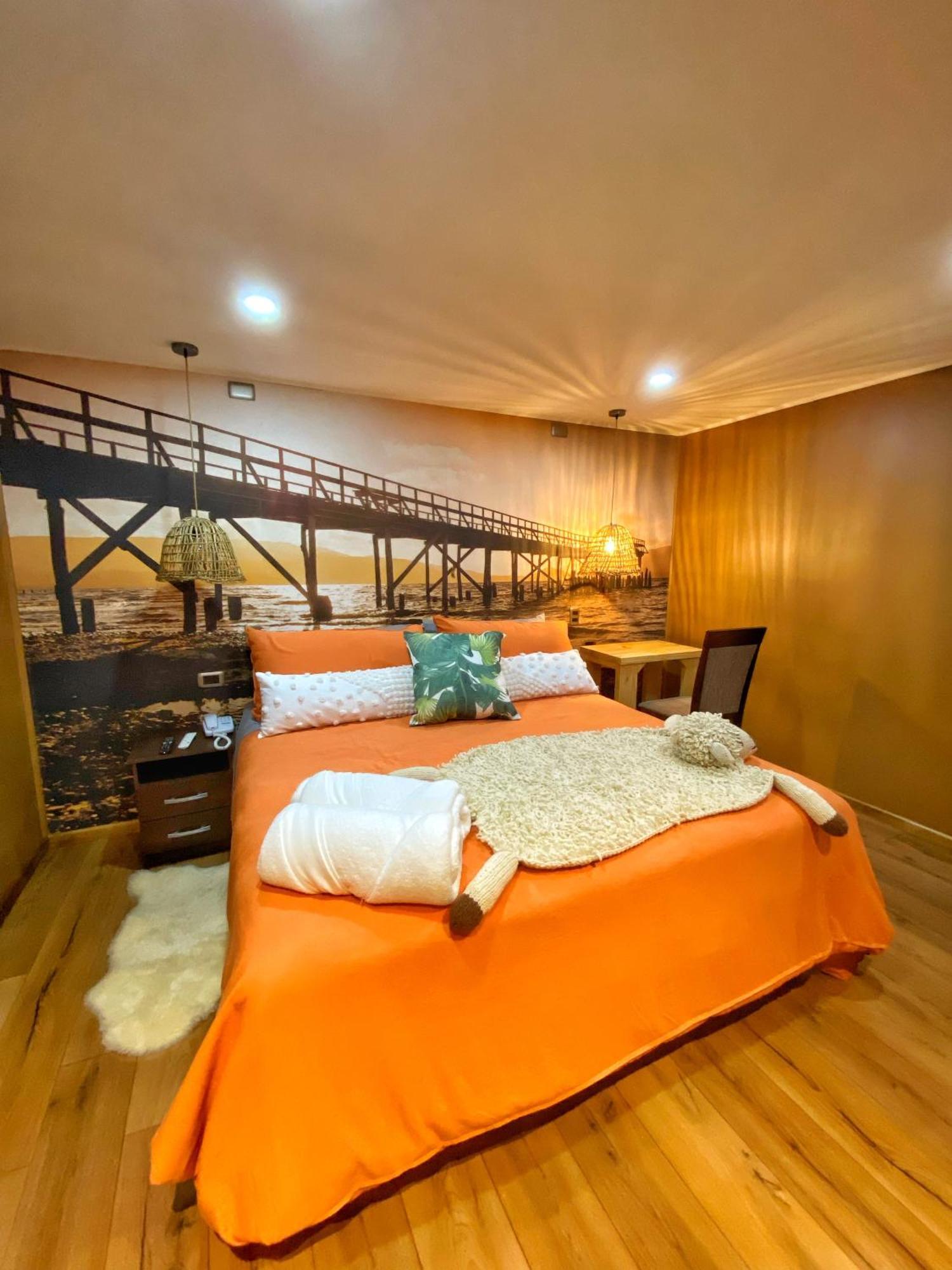 Hotel Boutique Tierra De Islas Chiloe Castro Bagian luar foto