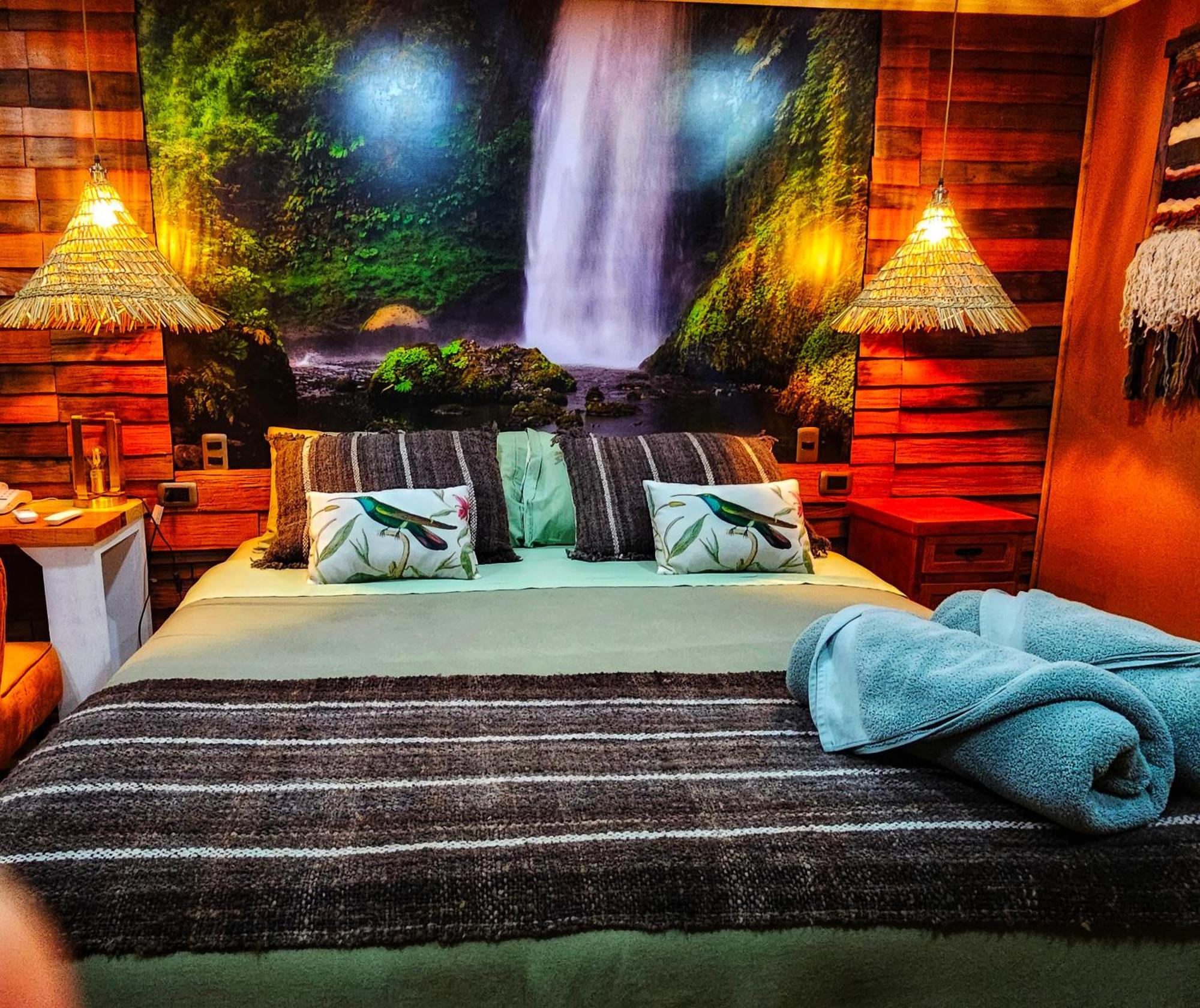 Hotel Boutique Tierra De Islas Chiloe Castro Bagian luar foto